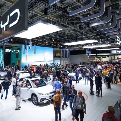 Ποια κρίση; Σαρώνει εκτός έδρας η BYD - Τι λένε τα νούμερα