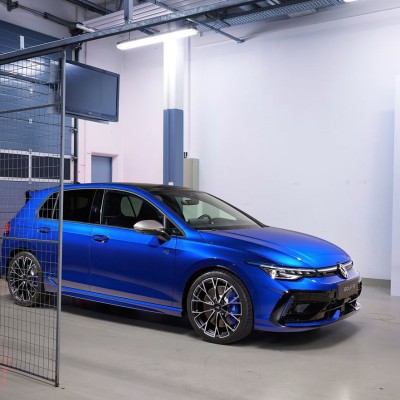 Έρχεται η ισχυρότερη έκδοση στην ιστορία του Volkswagen Golf – Και δε μπαίνει στην πρίζα