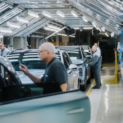 Η κινεζική μάρκα που κατασκευάζει SUV στην Ευρώπη – Έρχεται και στην Ελλάδα