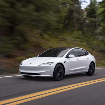 Tesla έκανε πάνω από 1.000 km με μία φόρτιση – Όμως αυτό δεν είναι όλη η αλήθεια [video]