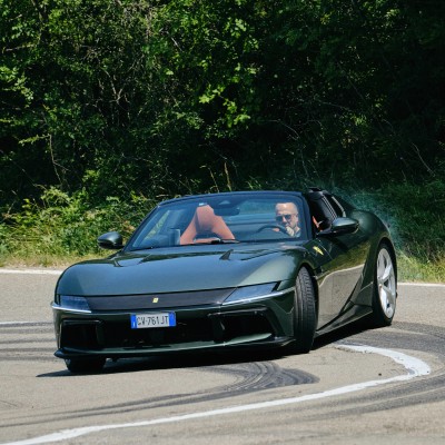 Η τεχνολογία της Ferrari που σε κάνει… θεό της οδήγησης