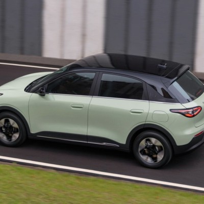 Το κινεζικό αυτοκίνητο με το παράξενο όνομα - Το αγόρασαν 430.000 οδηγοί σε μία μόνο χώρα!