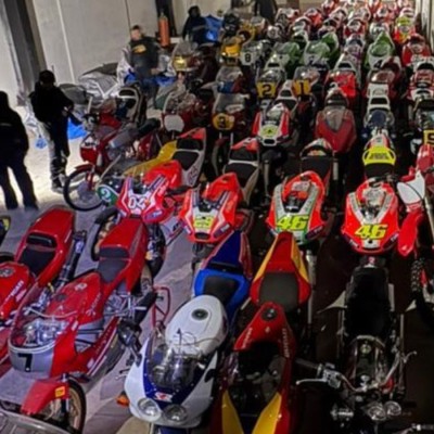 Κατασχέθηκαν μοτοσυκλέτες αξίας 40 εκατομμυρίων – Και μια σπάνια  Mercedes CLK GTR Roadster