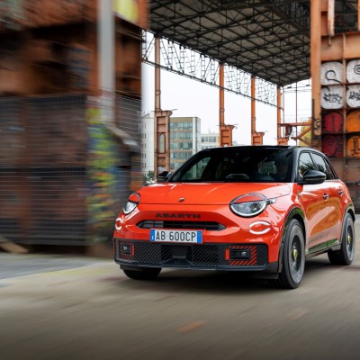Τιμές Abarth: Με έκπτωση έως 3.000 ευρώ και 8 χρόνια εγγύηση