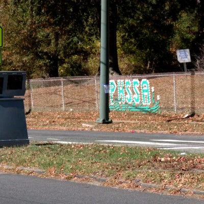 Κάμερες «χτύπησαν» 102.350 οδηγούς έξω από σχολεία – Έτρεχαν με πάνω από 40 km/h