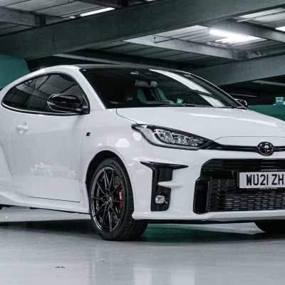 Ποιος γνωστός ηθοποιός πουλάει το Toyota GR Yaris του;