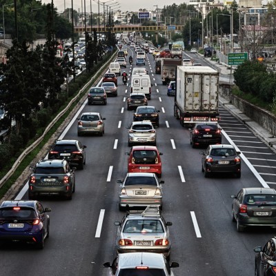 Επίσημο: Ψηφίστηκε ο ελληνικός νόμος που κάνει πιο ακριβά τα plug in hybrid – Δείτε παραδείγματα