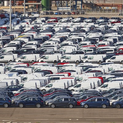 Η ελληνική εταιρεία με τα 65.000 αυτοκίνητα - Έκανε ρεκόρ τζίρου με 1 δισ ευρώ