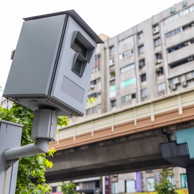 Η χώρα που έσπασε ρεκόρ σε πρόστιμα για ταχύτητα - Πάνω από 2,5 εκ. κλήσεις