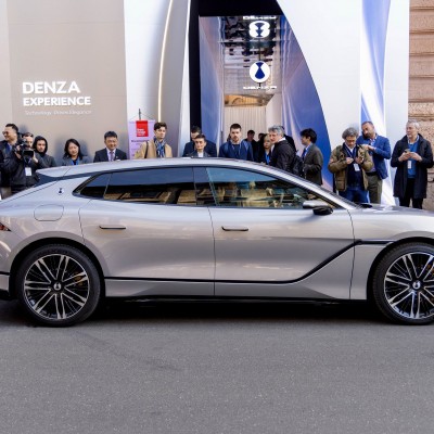 Η νέα κινεζική μάρκα που ήρθε Ευρώπη – Με αυτοκίνητα που φορτίζουν σε 5 λεπτά