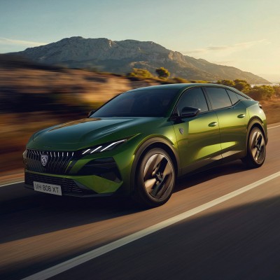 Μπήκε στις εκθέσεις το νέο Peugeot 408 – Και έχει χαμηλότερη τιμή