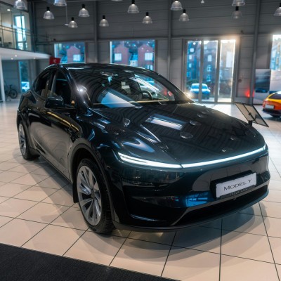 Χαλάει η ταχυφόρτιση την μπαταρία στα Tesla;