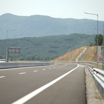 Αυτός ειναι ο νέος κλειστός αυτοκινητόδρομος της Ελλάδας - Πληρώνεις 13,5 ευρώ σε διόδια για 182 km (video)