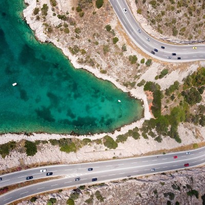 11 μήνες οδηγούμε για να φτάσουμε στον Αύγουστο