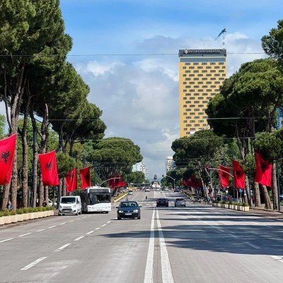 Η κινεζική μάρκα που κατέκτησε την Αλβανία – Σαρώνει τις πωλήσεις