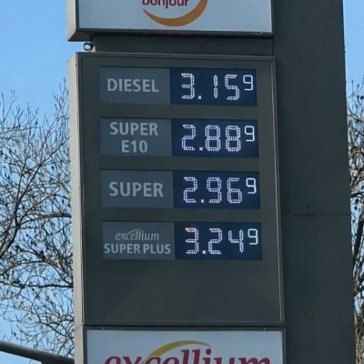 Οι Γερμανοί έχουν πρόβλημα – Το diesel ανεβαίνει προς τα 3 ευρώ το λίτρο