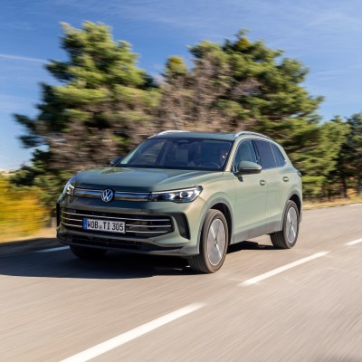 Νέο Volkswagen Tiguan Urban 1.5 eTSI με φουλ εξοπλισμό – Τι αγοράζεις με 34.990 ευρώ;