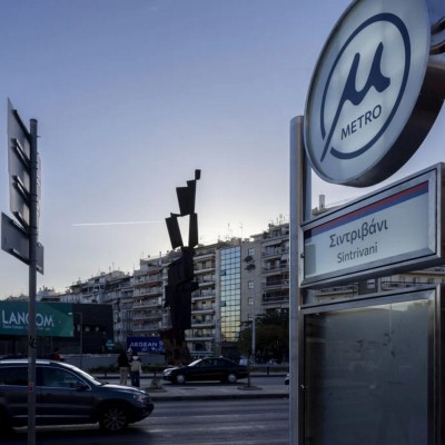 Μετρό Θεσσαλονίκης: Πόσα αυτοκίνητα λιγότερα κυκλοφορούν κάθε ημέρα