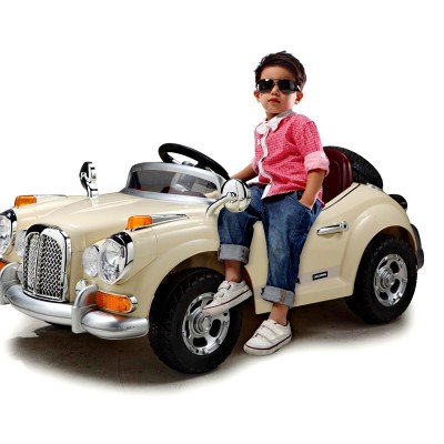 Γιατί οι άντρες διαβάζουν δοκιμές αυτοκινήτων;