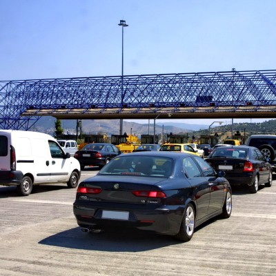 Φτηνότερα διόδια σε όσους έχουν εξοχικό στον Ωρωπό