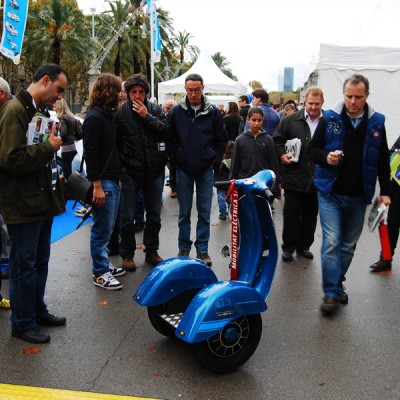 Vespa Segway για συλλέκτες κι όχι μόνο