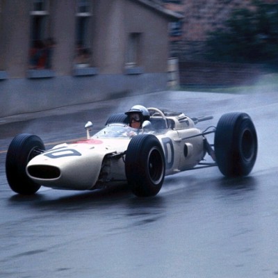 VIDEO: The Challenging Spirit of Honda