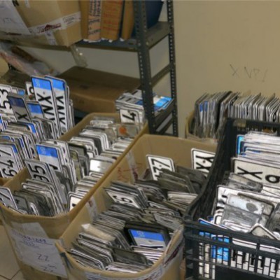 Δεν καταστρέφονται οι πινακίδες των ΙΧ που τίθενται σε ακινησία