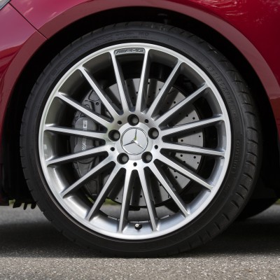 Mercedes 45 AMG με Dunlop Sport Maxx RT