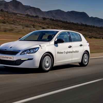 Peugeot 308 1.2T: 1.810 km με ένα ρεζερβουάρ