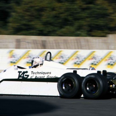 Williams FW07D