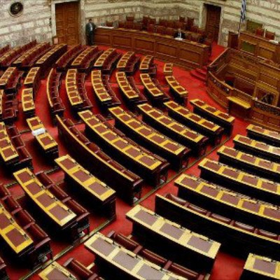 Απόσυρση 2015: Της …τροπολογίας το κάγκελο