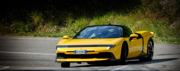 Αποκλειστικό! Οδηγούμε τη Ferrari 849 Testarossa! 