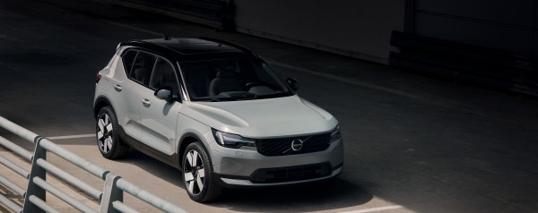 Αυτά είναι τα Volvo XC40, EX40 και EC40 – Πότε έρχονται Ελλάδα 