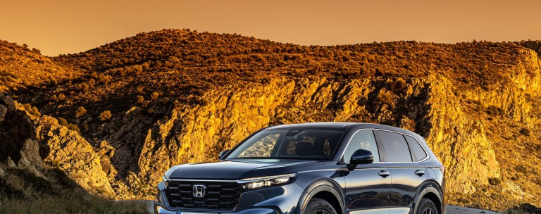 Η μεγάλη επιστροφή της Honda - Οι οδηγοί αγοράζουν κατά χιλιάδες τα υβριδικά αυτοκίνητα