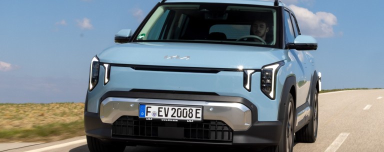Έφτασε Ελλάδα το νέο Kia EV2 – Έχει τιμή κάτω από 24.500 ευρώ 