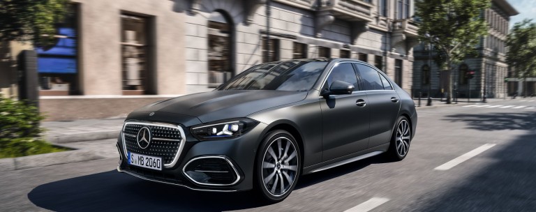 Στην Ελλάδα η νέα θερμική Mercedes-Benz C-Class - Τιμές και εκδόσεις! 
