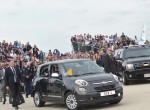 Pope Francis begins USA tour in low-priced Fiat