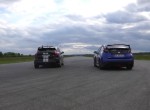 Drag race - Ford Focus RS VS Honda Civic Type-R