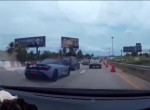 Pickup τρακάρει μια McLaren 720S