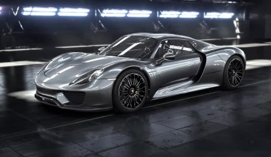 Porsche 918 Spyder Weissach Package