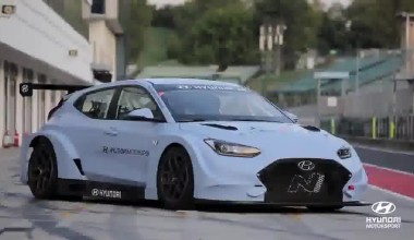 Το νέο Hyundai Veloster N ETCR εν δράσει