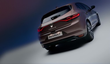 Ανανεωμένο Renault Megane και Plug-in hybrid E-Tech