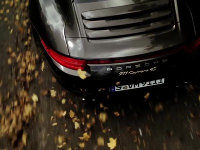 Porsche 911 Carrera 4 - The Power of Identity