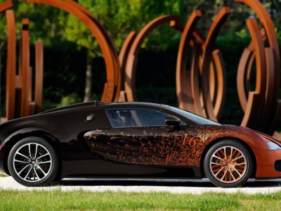 Bugatti Grand Sport Venet -The fastest artwork ever