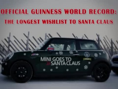 Mini-goes-to-Santa-Claus-Guinness-World-Record