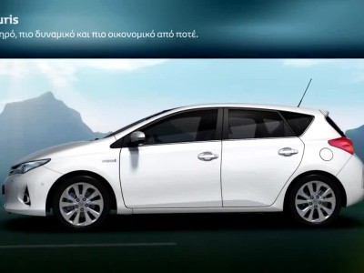 Toyota-Auris-Hybrid-2013