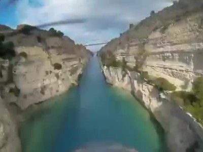 Peter Besenyei - Flying Through The Corinth Canal