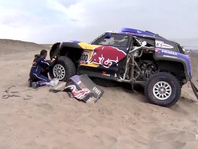 Ατύχημα του Carlos Sainz στο Rally Dakar - 2019