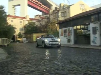 MINI Roadster On Location driving scenes